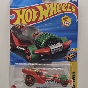Hot Wheels 2025 Red Green Hot Wheengs 197/250 Fast Foodie 5/5